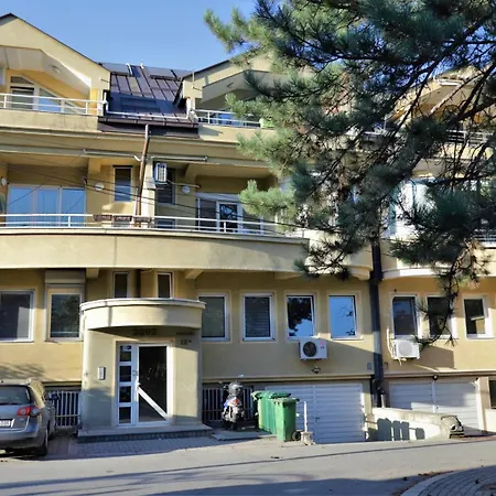 Lovely 3-bed In Skopje