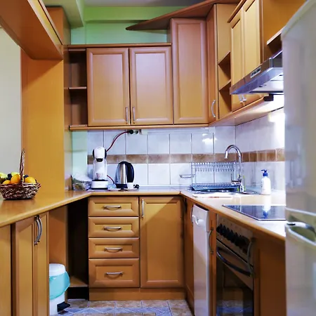 Lovely 3-bed In * 스코페