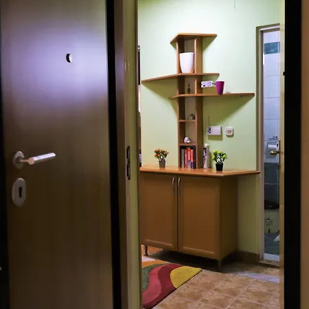 Lovely 3-bed In 아파트 스코페