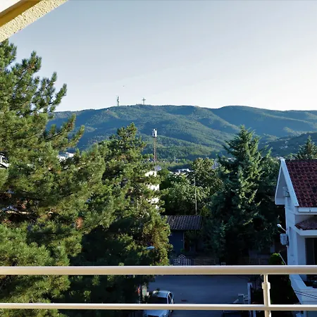 Lovely 3-bed In 스코페