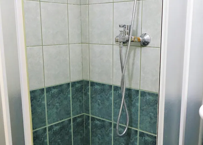 Lovely 3-bed In 아파트 스코페