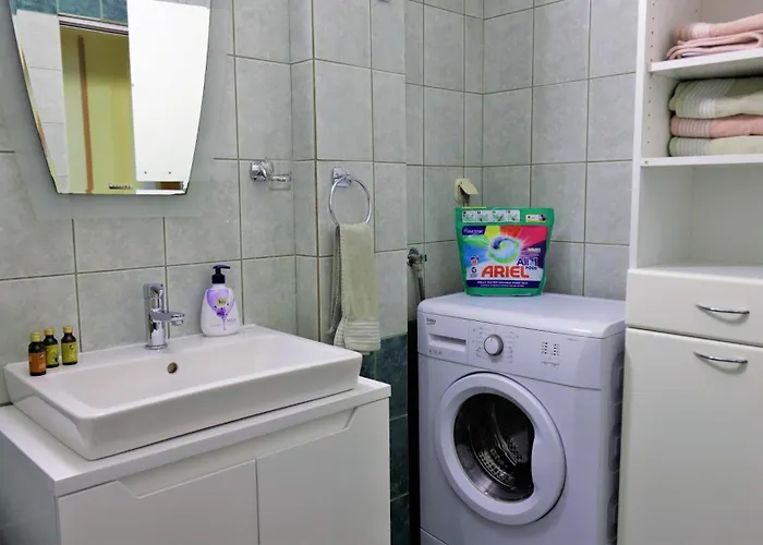 Lovely 3-bed In 아파트 스코페