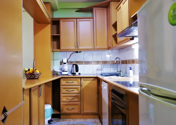 Lovely 3-bed In * 스코페