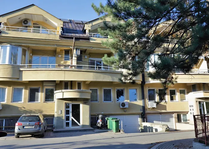 아파트 Lovely 3-bed In *