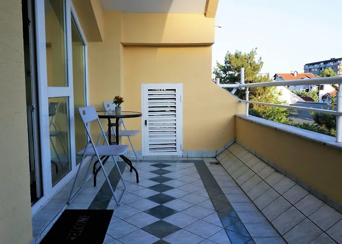 아파트 Lovely 3-bed In *